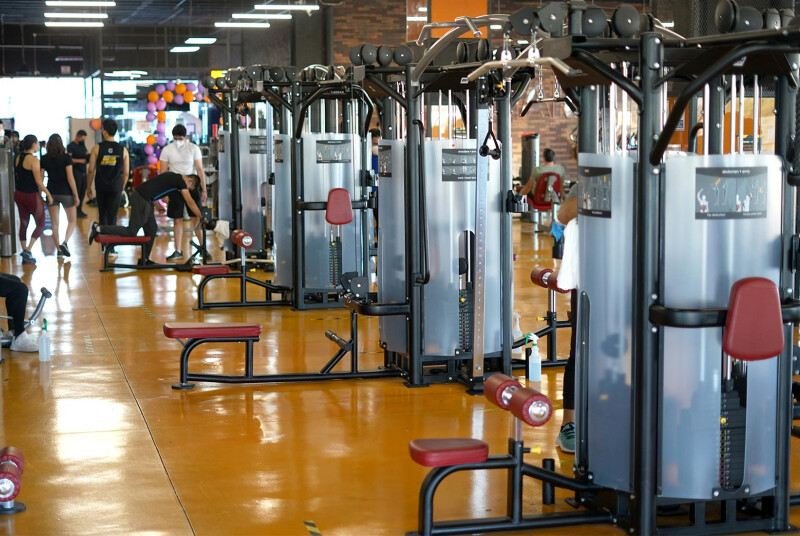 Vista atribuida por un directorio público a Empire Fitness Lomas de Angelópolis; segunda vista no verificada como actual